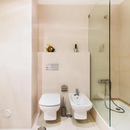 Daire Martin's House *