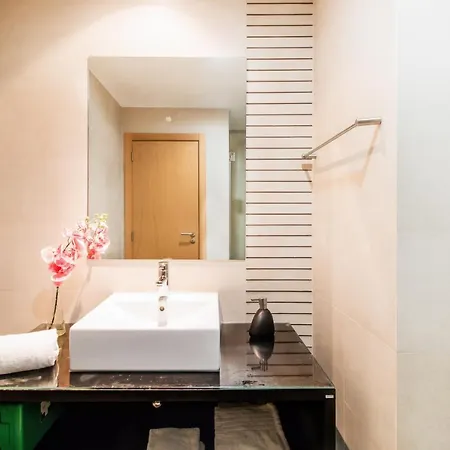 Daire Martin's House *